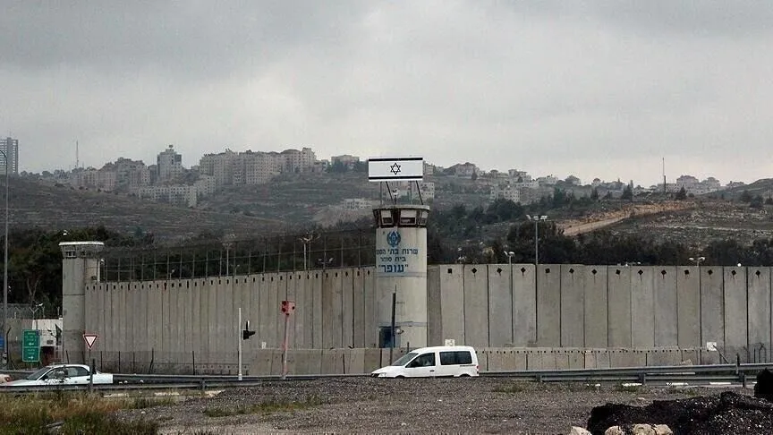 14 بعثة  دبلوماسية تدعو إسرائيل للسماح بزيارة الأسرى الفلسطينيين بسجونها